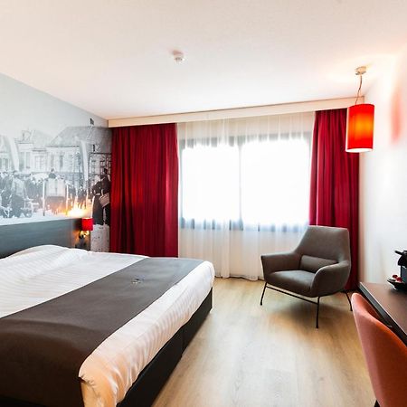 Bastion Hotel Амерсфорт Екстериор снимка